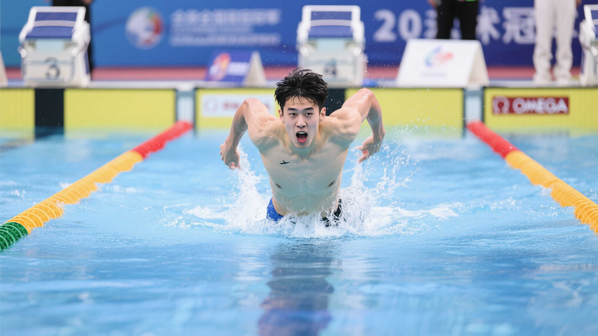 潘展乐力压群雄,全国游泳冠军赛男子200米自由泳决赛夺冠,汪顺第四孙杨第八 潘展乐力压群雄,全国游泳冠军赛男子200米自由泳决赛夺冠,汪顺第四孙杨第八